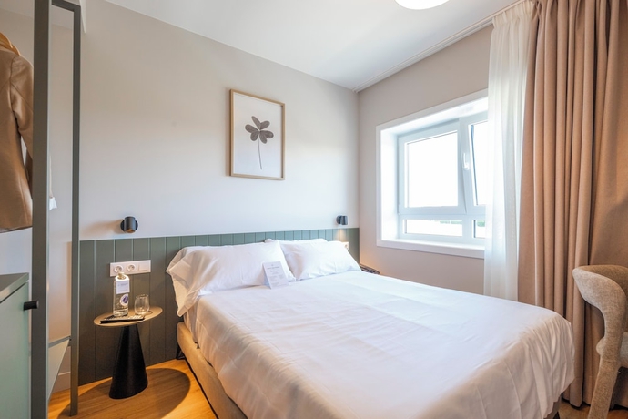 Imagen de la habitación del Hotel SN&Ouml; Porta das Fragas. Foto 14