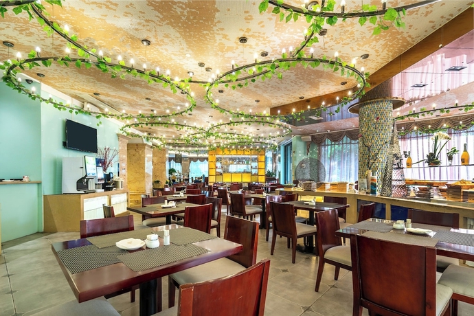 Imagen del bar/restaurante del Hotel SOFIS PINGSHAN HOTEL. Foto 3