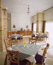 Imagen del bar/restaurante del Hotel SOFITEL. Foto 5