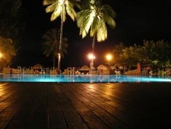 Imagen de la piscina del Hotel SOFITEL MAEVA BEACH TAHITI. Foto 8