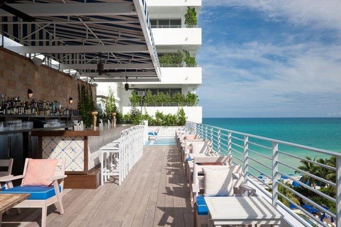 Imagen general del Hotel SOHO BEACH HOUSE. Foto 3