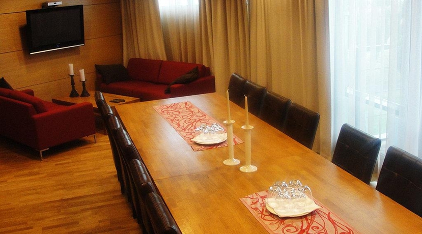 Imagen de la habitación del Hotel SOKOS LAKEUS. Foto 10