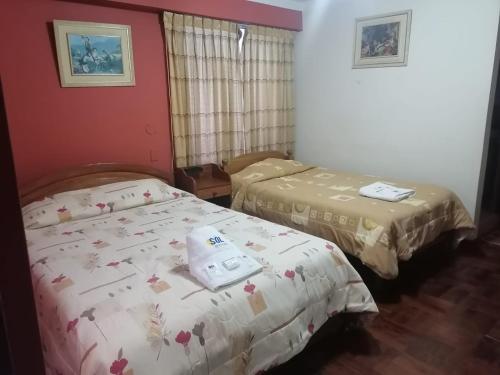 Imagen de la habitación del Hotel SOL DE ORO. Foto 16