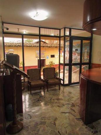 Imagen general del Hotel SOL DE ORO. Foto 9