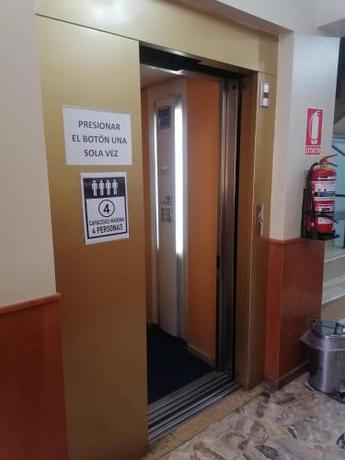 Imagen general del Hotel SOL DE ORO. Foto 12