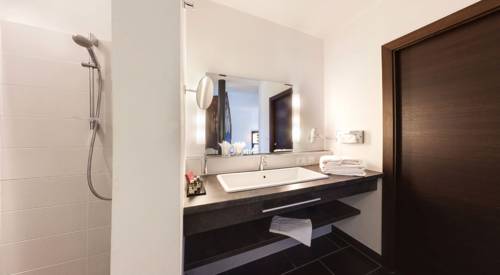 Imagen de la habitación del Hotel SOLEA S&Uuml;DTIROL. Foto 6