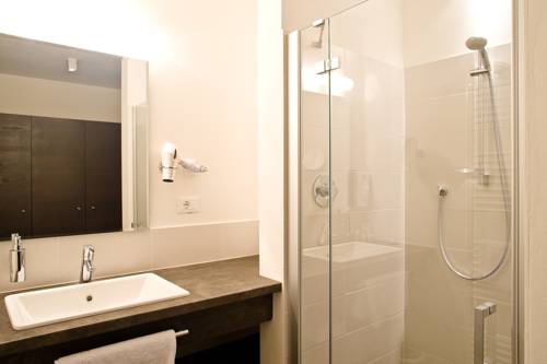 Imagen de la habitación del Hotel SOLEA S&Uuml;DTIROL. Foto 16