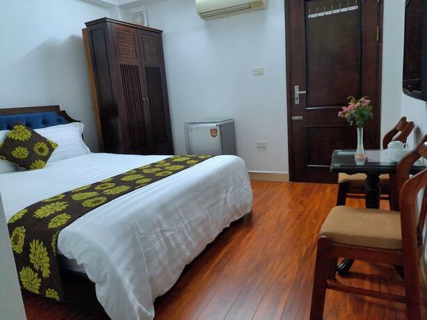 Imagen de la habitación del Hotel SOUTH GATE HOTEL. Foto 15