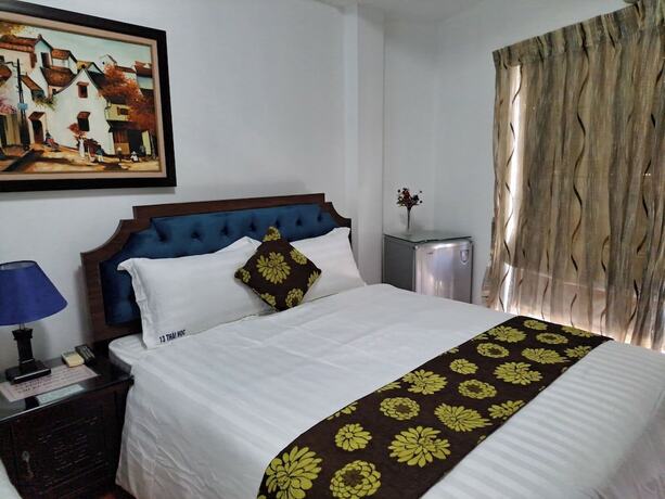 Imagen de la habitación del Hotel SOUTH GATE HOTEL. Foto 17