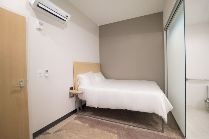 Imagen de la habitación del Hotel SOVA Micro-Room and Social. Foto 13