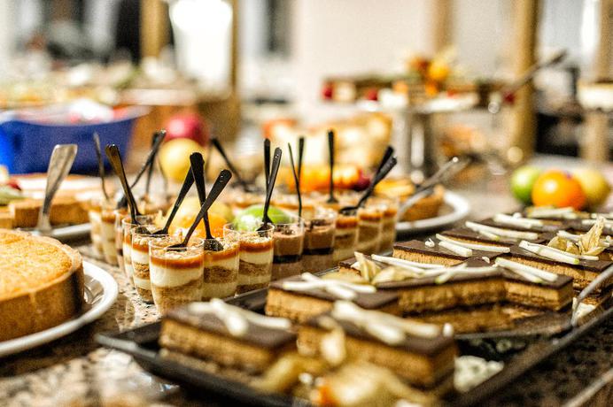 Imagen del bar/restaurante del Hotel SOWELL Family Valfréjus,. Foto 8