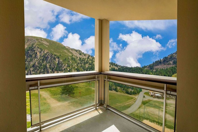 Imagen de la habitación del Hotel SOWELL HOTELS Le Pas du Loup. Foto 10