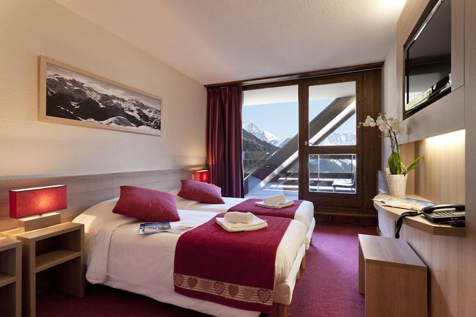 Imagen de la habitación del Hotel SOWELL H&Ocirc;TELS Mont Blanc and SPA. Foto 4