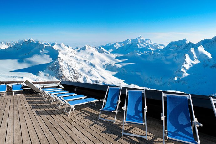 Imagen general del Hotel SOWELL HÔTELS Mont Blanc and SPA. Foto 1