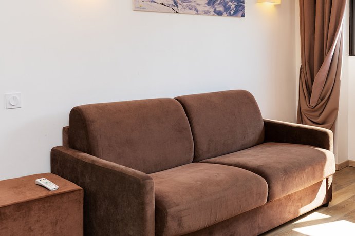 Imagen de la habitación del Hotel SOWELL RÉSIDENCES Crêt Voland. Foto 5