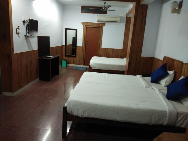 Imagen de la habitación del Hotel SP Residency. Foto 7