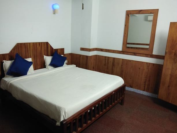 Imagen de la habitación del Hotel SP Residency. Foto 9