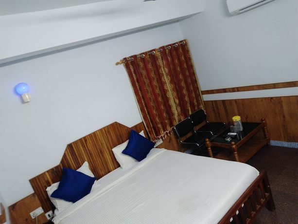 Imagen de la habitación del Hotel SP Residency. Foto 12