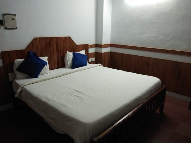 Imagen de la habitación del Hotel SP Residency. Foto 13