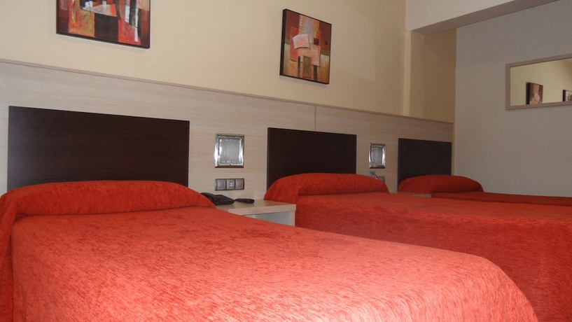 Imagen de la habitación del Hotel SPA GBC Avenida Pontevedra. Foto 5