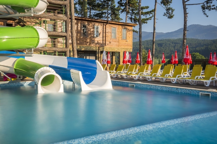 Imagen de la piscina del Hotel SPA Hotel Elbrus. Foto 18