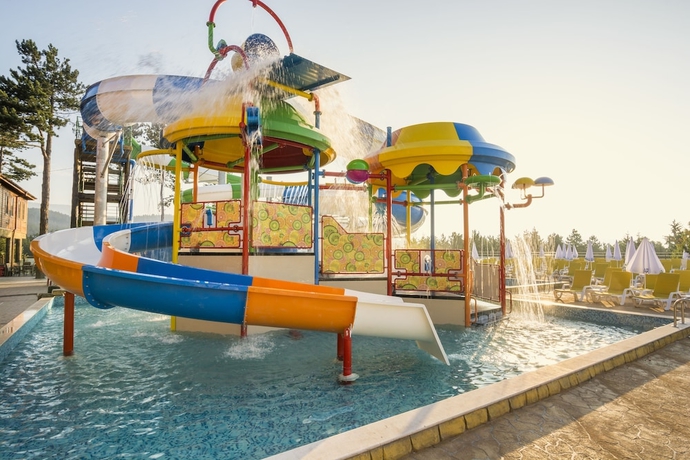 Imagen de la piscina del Hotel SPA Hotel Elbrus. Foto 19