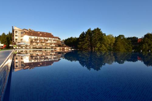 Imagen general del Hotel SPA Infinity Park Velingrad. Foto 10
