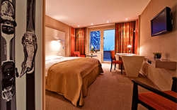 Imagen de la habitación del Hotel SPORTHOTEL VALSANA. Foto 2