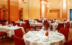 Imagen de los interiores del Hotel SPORTHOTEL VALSANA. Foto 5