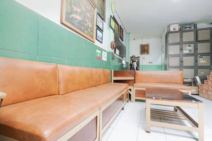 Imagen de los interiores del Hotel SPOT ON 2054 Arimbi 3. Foto 13