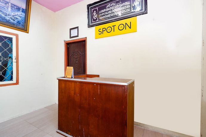 Imagen de los interiores del Hotel SPOT ON 2112 Homestay Lestari Dieng Syariah. Foto 15