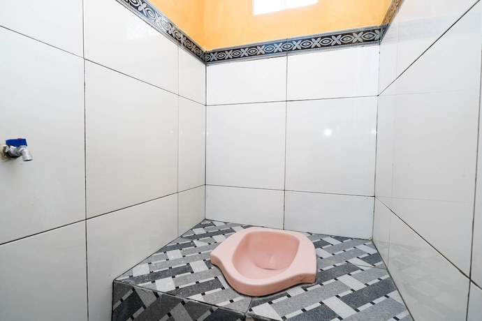 Imagen de la habitación del Hotel SPOT ON 2112 Homestay Lestari Dieng Syariah. Foto 4