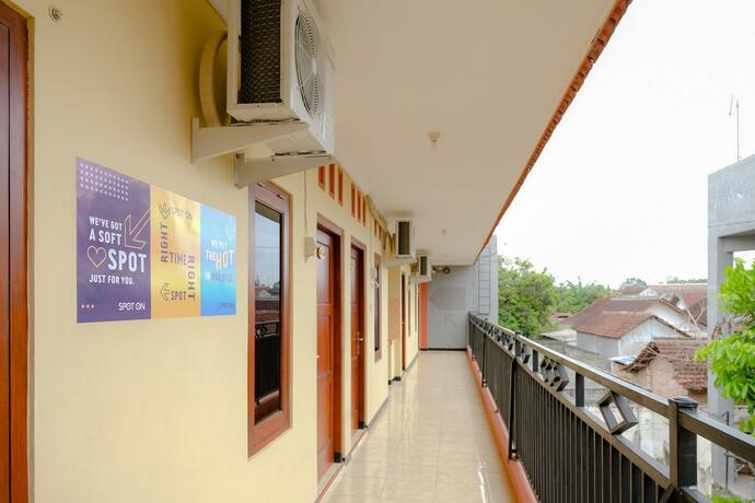 Imagen general del Hotel SPOT ON 2826 Panderman Residence. Foto 27