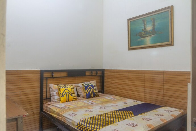 Imagen de la habitación del Hotel SPOT ON 3155 Penginapan Banyu Biru Syariah. Foto 13
