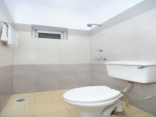 Imagen de la habitación del Hotel SPOT ON 36686 Om Shanti Palace. Foto 2