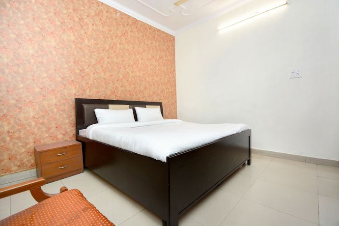 Imagen de la habitación del Hotel SPOT ON 36686 Om Shanti Palace. Foto 9