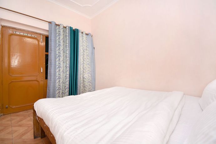 Imagen de la habitación del Hotel SPOT ON 36686 Om Shanti Palace. Foto 12