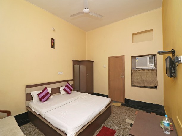 Imagen de la habitación del Hotel SPOT ON 39527 Saraogi. Foto 4