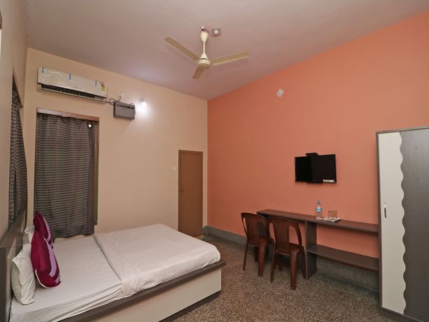 Imagen de la habitación del Hotel SPOT ON 39527 Saraogi. Foto 9