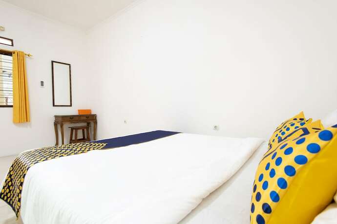 Imagen general del Hotel SPOT ON 3961 Fico\'s Residence Syariah. Foto 2