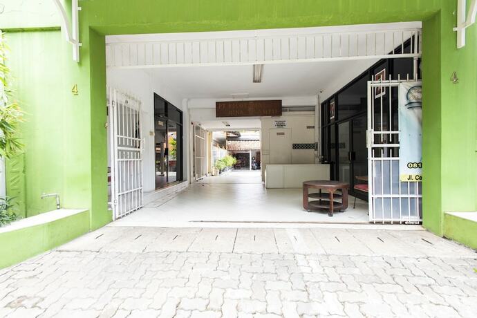 Imagen general del Hotel SPOT ON 3961 Fico\'s Residence Syariah. Foto 4
