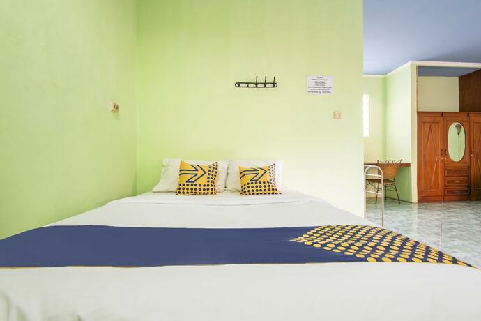 Imagen general del Hotel SPOT ON 3961 Fico\'s Residence Syariah. Foto 10