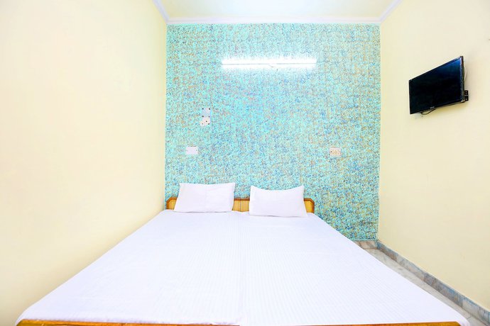 Imagen de la habitación del Hotel SPOT ON 43673 New Mehak Palace. Foto 15