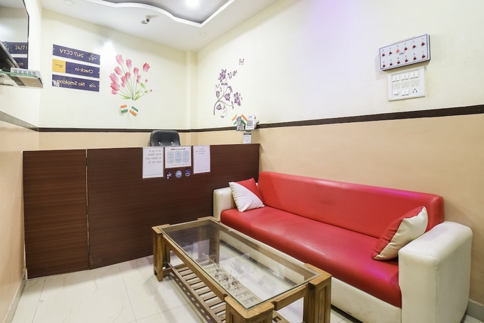 Imagen de los interiores del Hotel SPOT ON 45291 Bharat Lodge. Foto 19