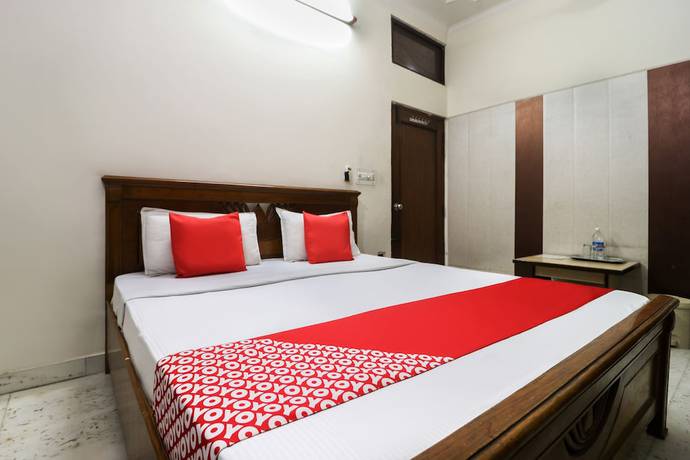 Imagen de la habitación del Hotel SPOT ON 46852 Pal Regency. Foto 11