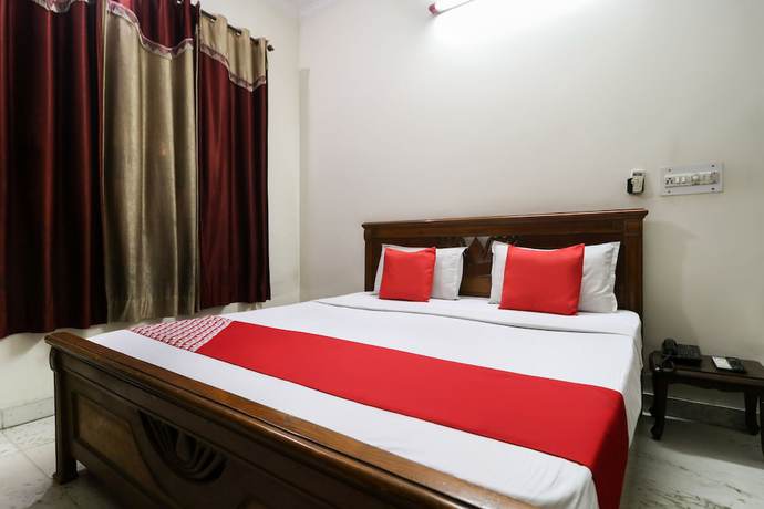 Imagen de la habitación del Hotel SPOT ON 46852 Pal Regency. Foto 17