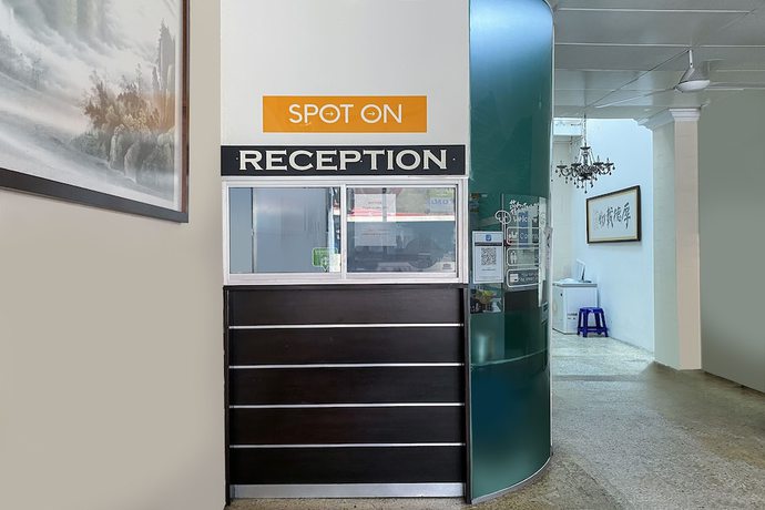 Imagen de los interiores del Hotel SPOT ON 89673 Good Friend. Foto 13