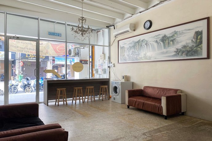 Imagen de los interiores del Hotel SPOT ON 89673 Good Friend. Foto 14