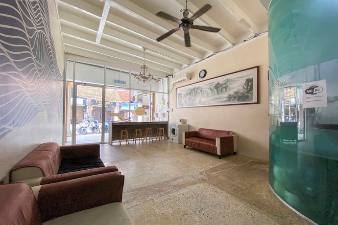 Imagen de los interiores del Hotel SPOT ON 89673 Good Friend. Foto 15