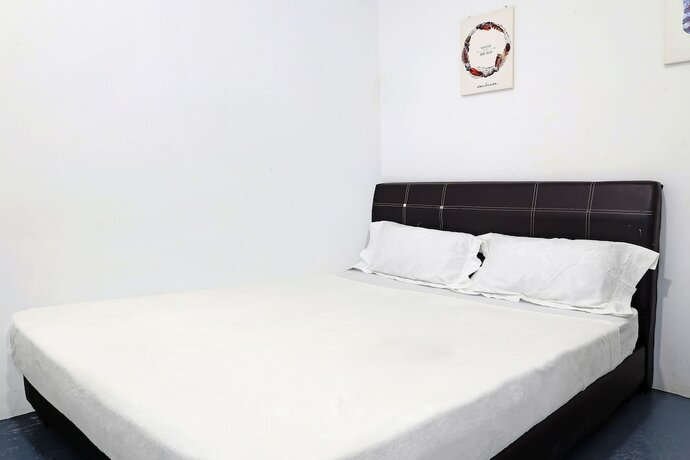 Imagen general del Hotel SPOT ON 89805 The Traveler Home. Foto 2